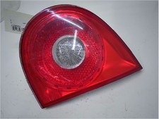 Feu arrière intérieur droit