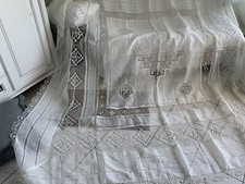 linge ancien Couvre Lit De mariage Ou Nappe Dentelle Richement Brodé 1850/1900