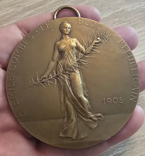 Médaille emile combes le - médaille,