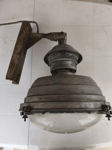 Ancienne lampe éclairage - ancienne,