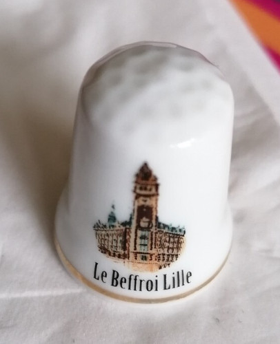 Dé coudre porcelaine - en,