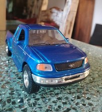 Welly-1:18- 1999 - Ford F 150