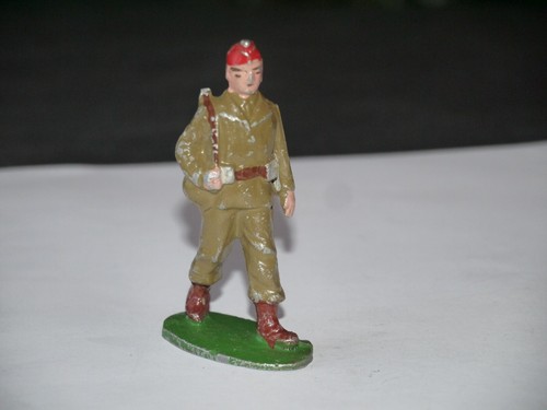 Figurine quiralu militaire - quiralu,