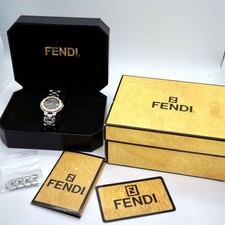 Montre-bracelet FENDI 900J