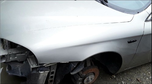 Aile alfa romeo 147 - av, phase