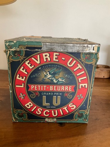 Boîte ancienne - , «