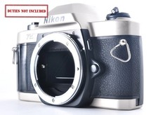 [Presque comme neuf] Appareil photo reflex argentique Nikon FM10 35mm Body...