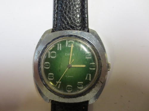 Vieille montre soviétique