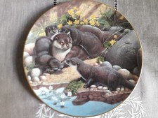 Assiette déco Royal Doulton porcelaine 1994 - A. C. Rigby : Loutres (otters)