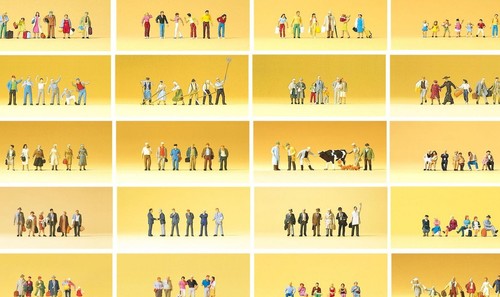 Ensemble figurines modèles - de,