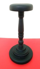 PORTE CHAPEAU/ Présentoir  en Bois  hauteur 27 cm