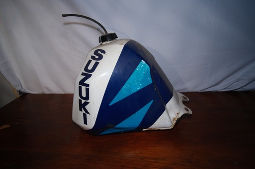 Réservoir suzuki 650 - réservoir,