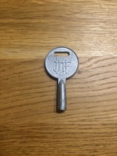 Clef pour jouet JMF Simca 8