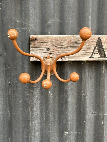 Ancien porte manteau - ⭐️,