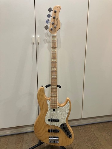 Guitare basse électrique sire - électrique,