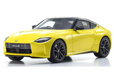 Kyosho SAMURAI 1/18scale Nissan Fairlady Z (Yellow) [No.KSR18056Y]
