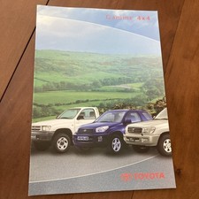 Toyota 4X4 2001 RAV4 LAnd Cruiser Hilux catalogue prospectus brochure publicité