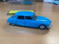 NOREV PLASTQUE ANCIENNE