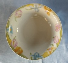 PETIT SALADIER en PORCELAINE