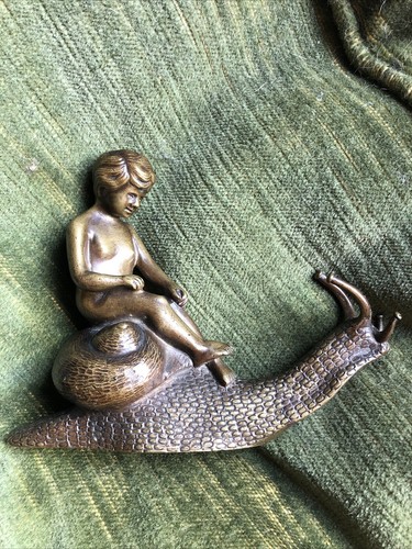 Mascotte automobile femme - mascotte,