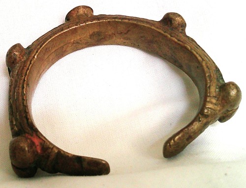 Ancien bracelet enfant - /,