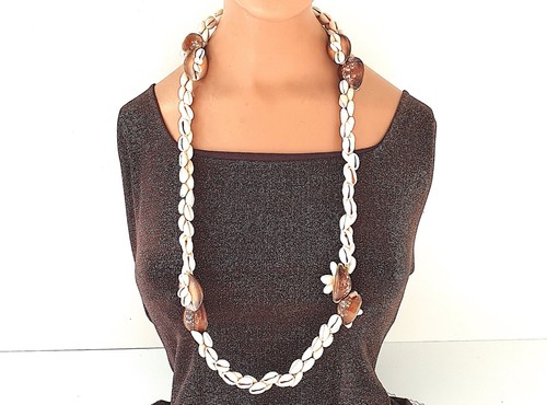 Collier coquillages - de,