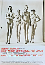 HELMUT NEWTON - ORIGINAL EXHIBITION POSTER - SUMO - SIE KOMMEN - BERLIN - 2019