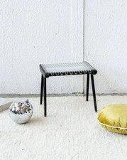 Axel, le tabouret en scoubidou