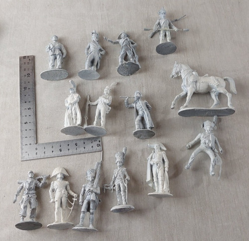 Lot figurines soldats en - figurines, /