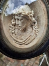 ANCIEN CADRE RELIQUAIRE NAPOLEON III VERRE BOMBÉ OVALE CHRIST