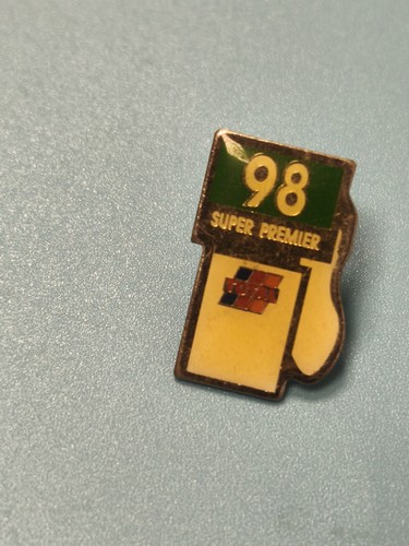 Vintage pin total - pin's,