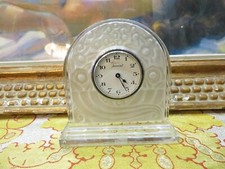 ancienne pendulette de table cristal BACCARAT epok1950 st art deco pendule clock
