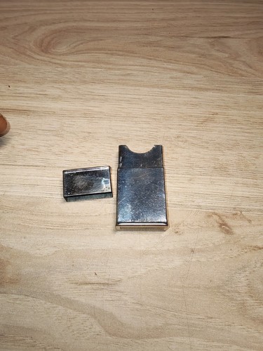 Ancienne étui - (((gillette))),