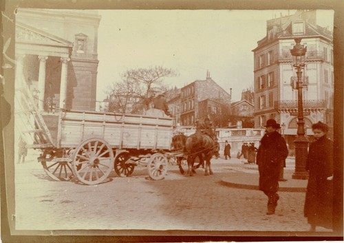 France circa 1905 charette - circa,
