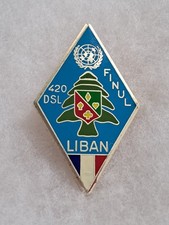 Un insigne militaire " 420°