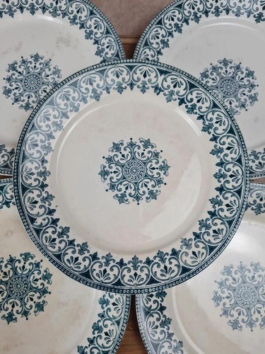 Lot assiettes plates - 6,