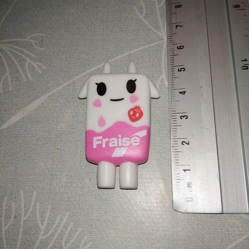Art toy figurine premium - art,