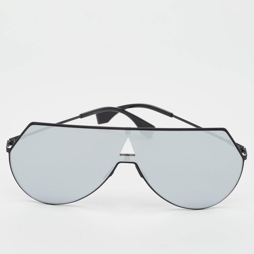 Lunettes soleil fendi gris - lunettes,