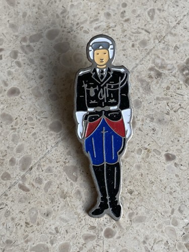 Pin motard gendarmerie - pin’s,