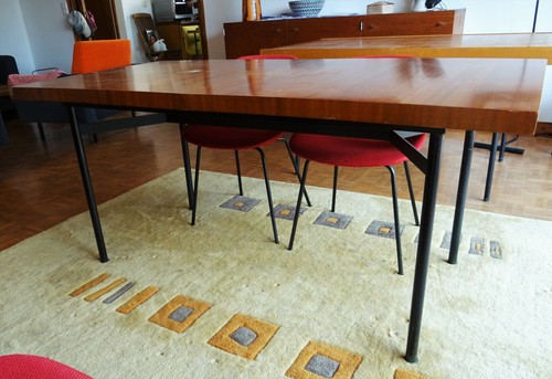 Table de gérard - table,