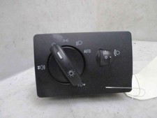 Commande eclairage Ford FIESTA