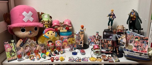 Lot one piece anime - one,