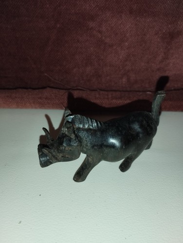 Phacochère bois statuette - phacochère, en