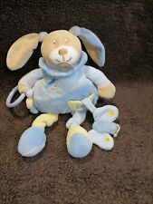 doudou peluche lapin bleu jaune papillon  Babynat Baby'nat Etat neuf