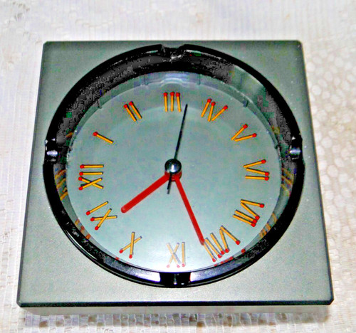 Réveil quartz boitier - quartz,