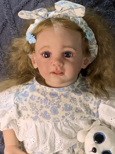 Sweet reborn baby girl - reborn,