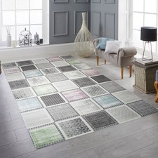 Tapis moderne à poils courts