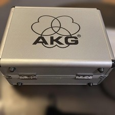 Microphone à condensateur AKG