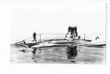 PHOTO ROYAUME UNI   BATEAU MARINE DE GUERRE  SOUS MARIN  A3
