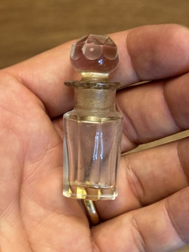 Petit flacon sel - sel, parfum